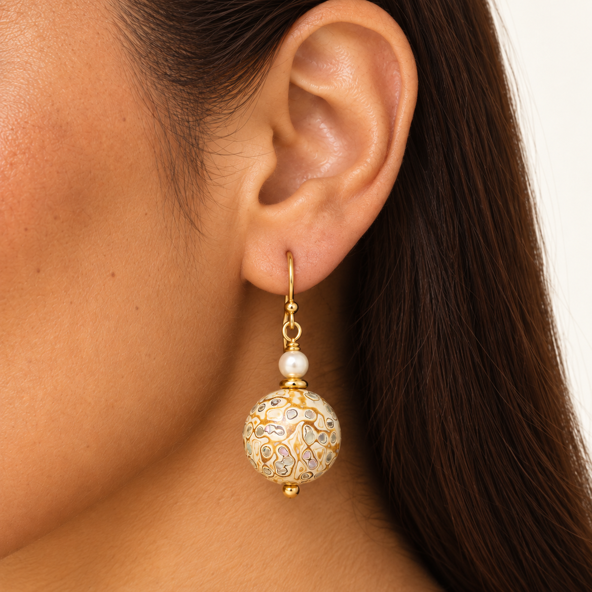 Natural Daqi Lacquer Bead Earrings – Crafted from Lacquer Tree Sap | Ancient Chinese Heritage