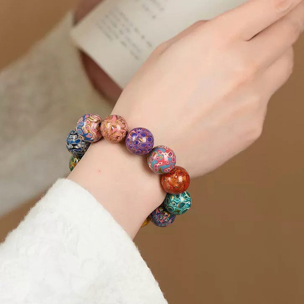Natural Daqi Lacquer Bead Bracelet – Crafted from Lacquer Tree Sap | Ancient Chinese Heritage
